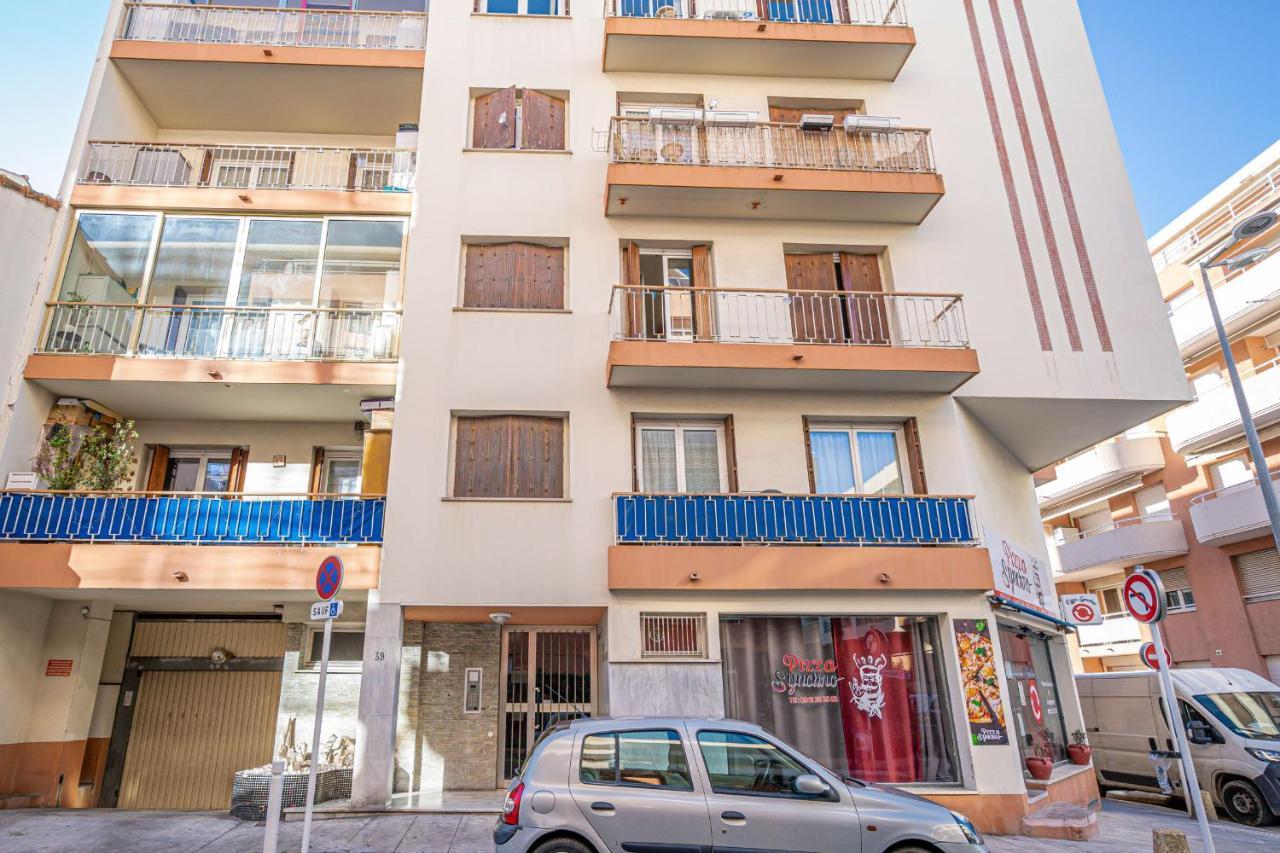 Appartement Bricka - Welkeys อองทีบส์ ภายนอก รูปภาพ